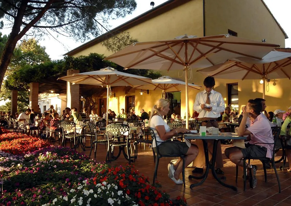 Camping Village Le Capanne Marina Di Bibbona