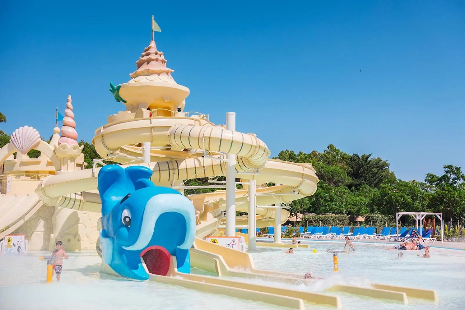 Кемпинг Camping Village Le Capanne Биббона