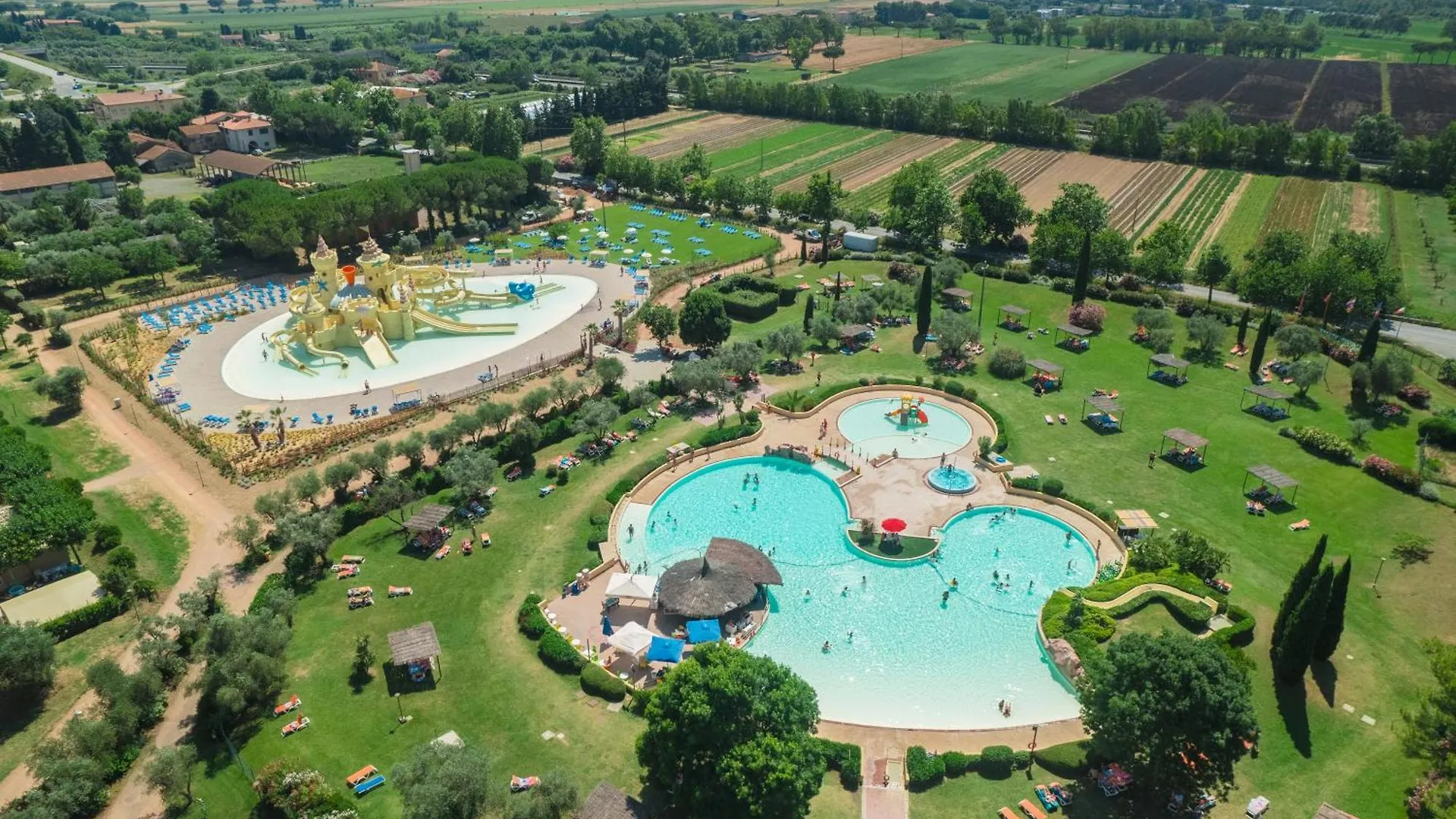 Camping Village Le Capanne Биббона