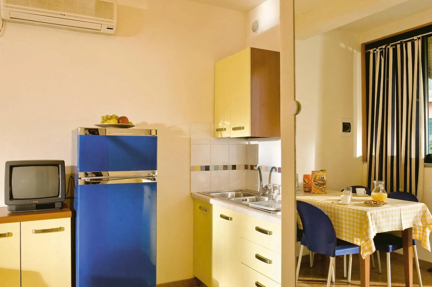 Camping Village Le Capanne Биббона 3*,