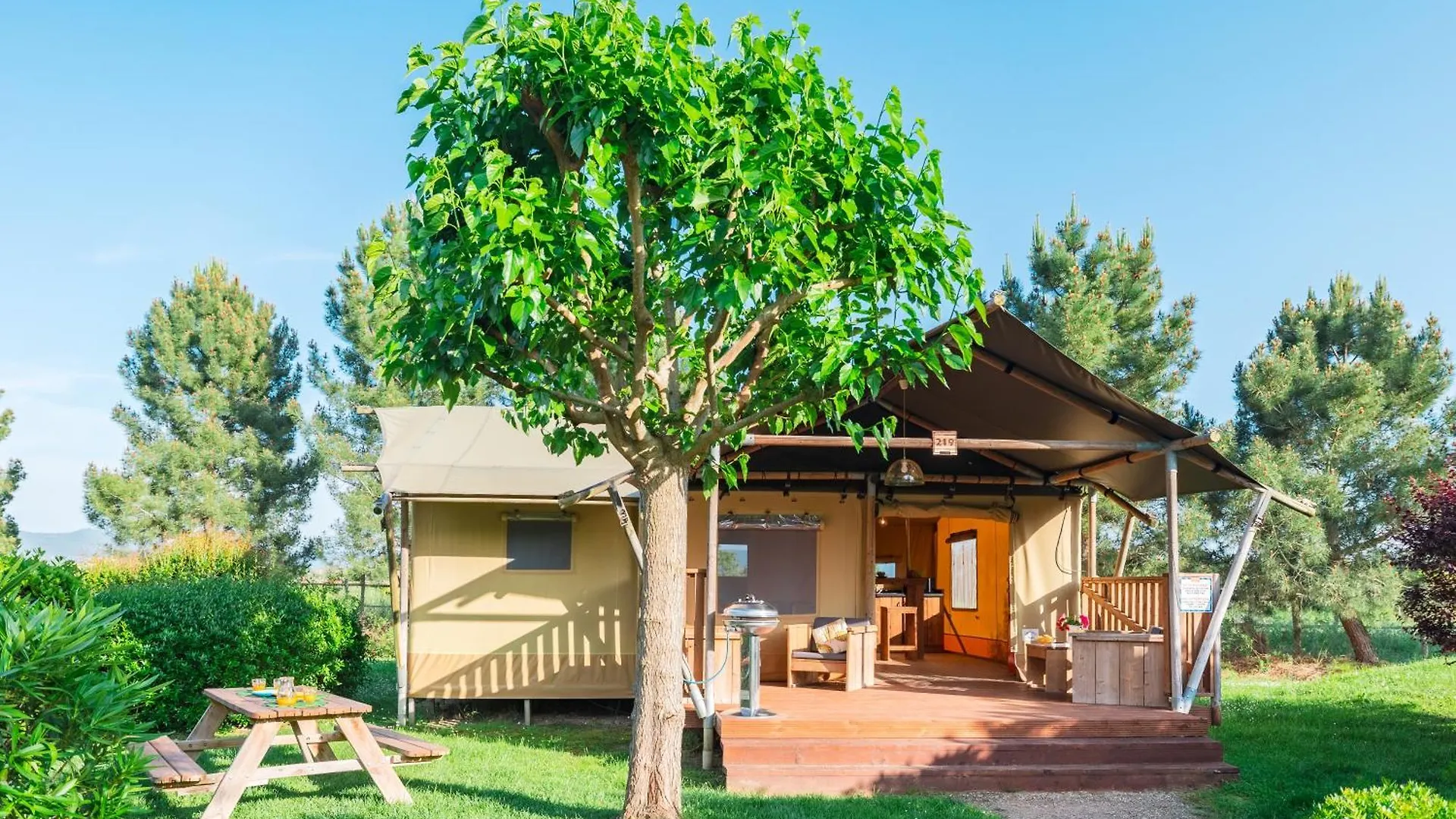 Camping Village Le Capanne Биббона