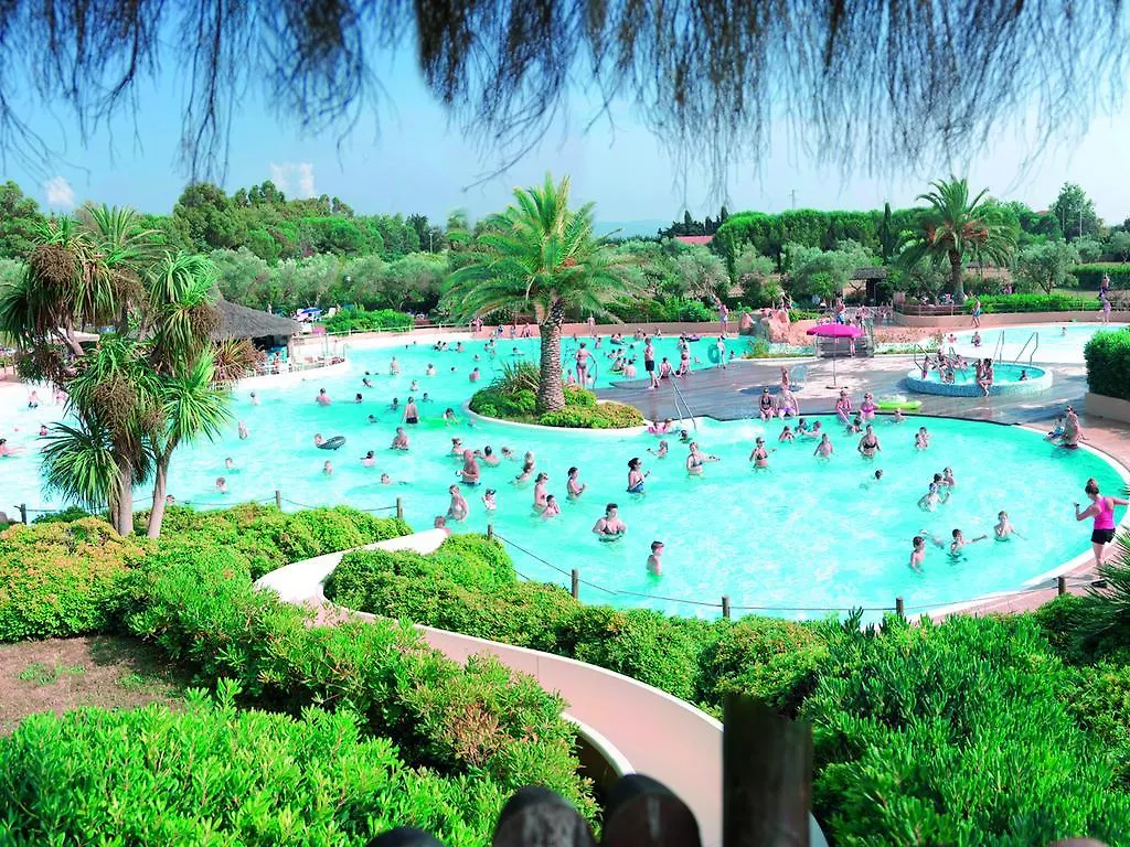 Camping Village Le Capanne Биббона 3*,