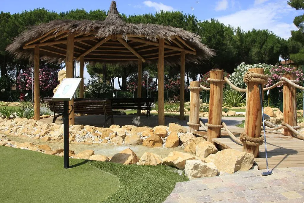 Camping Village Le Capanne Биббона Кемпинг