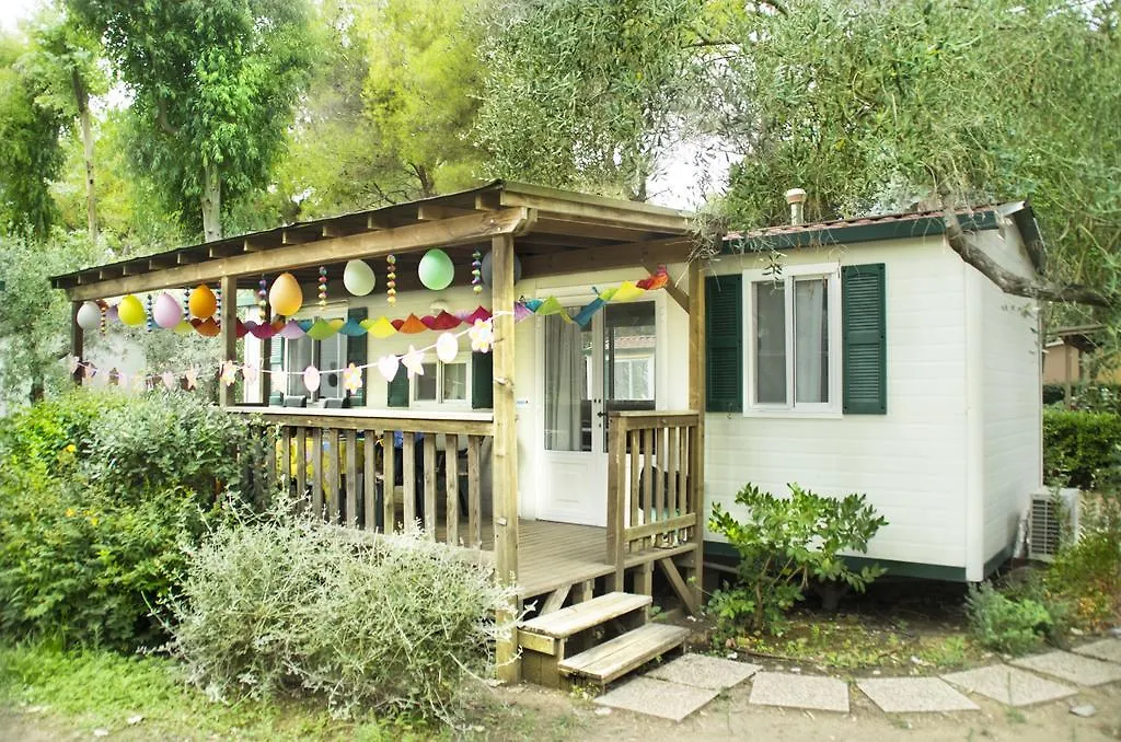 Кемпинг Camping Village Le Capanne Биббона