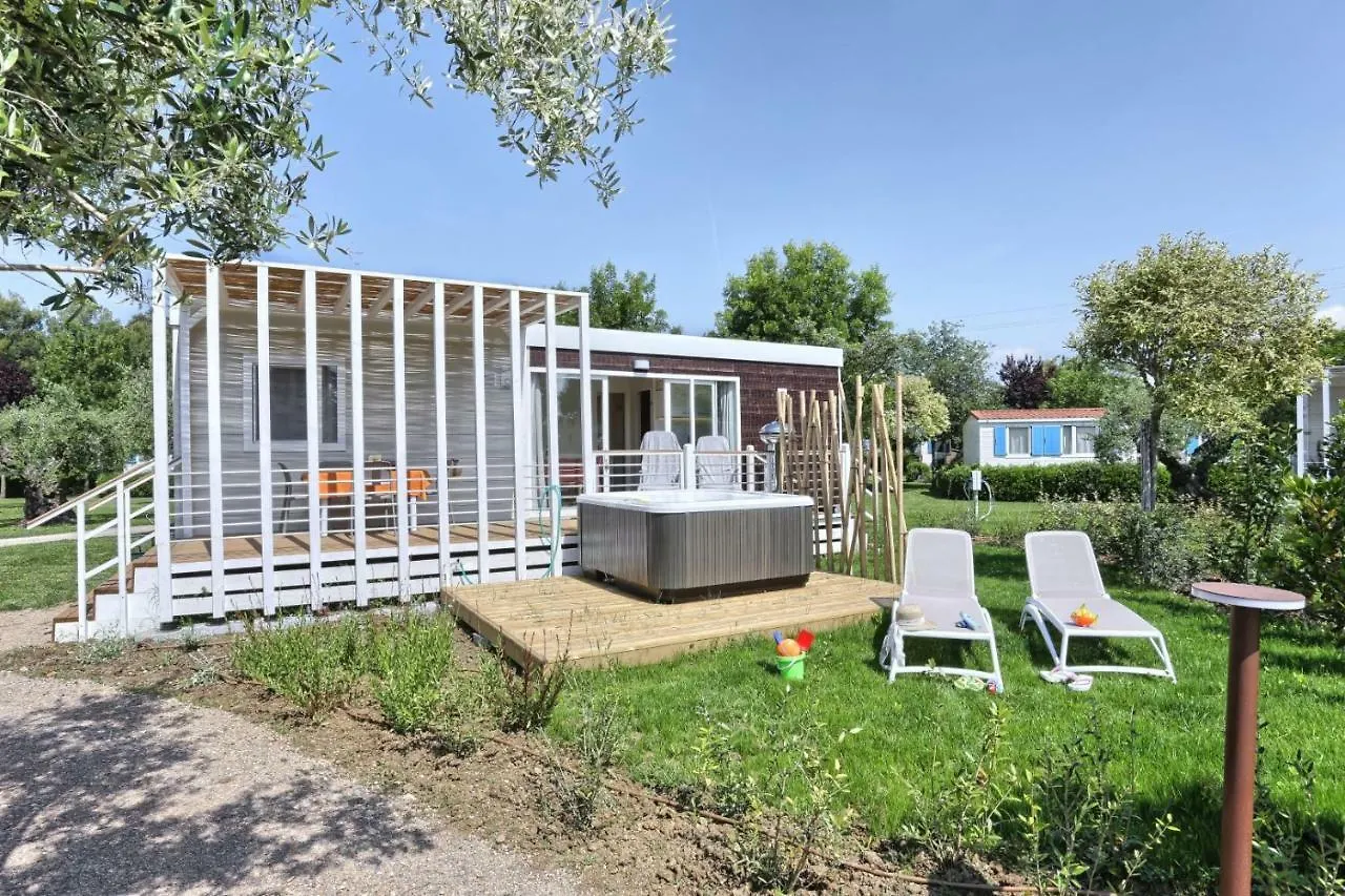 Кемпинг Camping Village Le Capanne Биббона